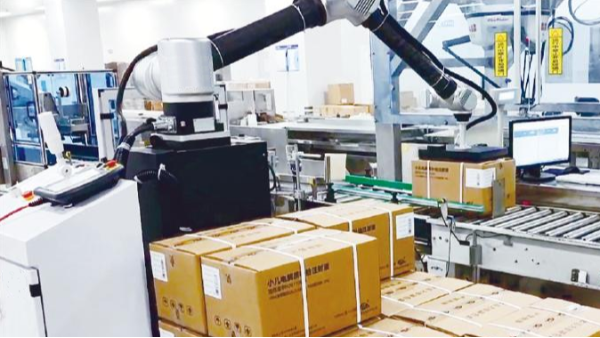 无人化时代已至，机器人码垛机助力企业实现高效生产